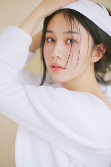 打屁股眼小说